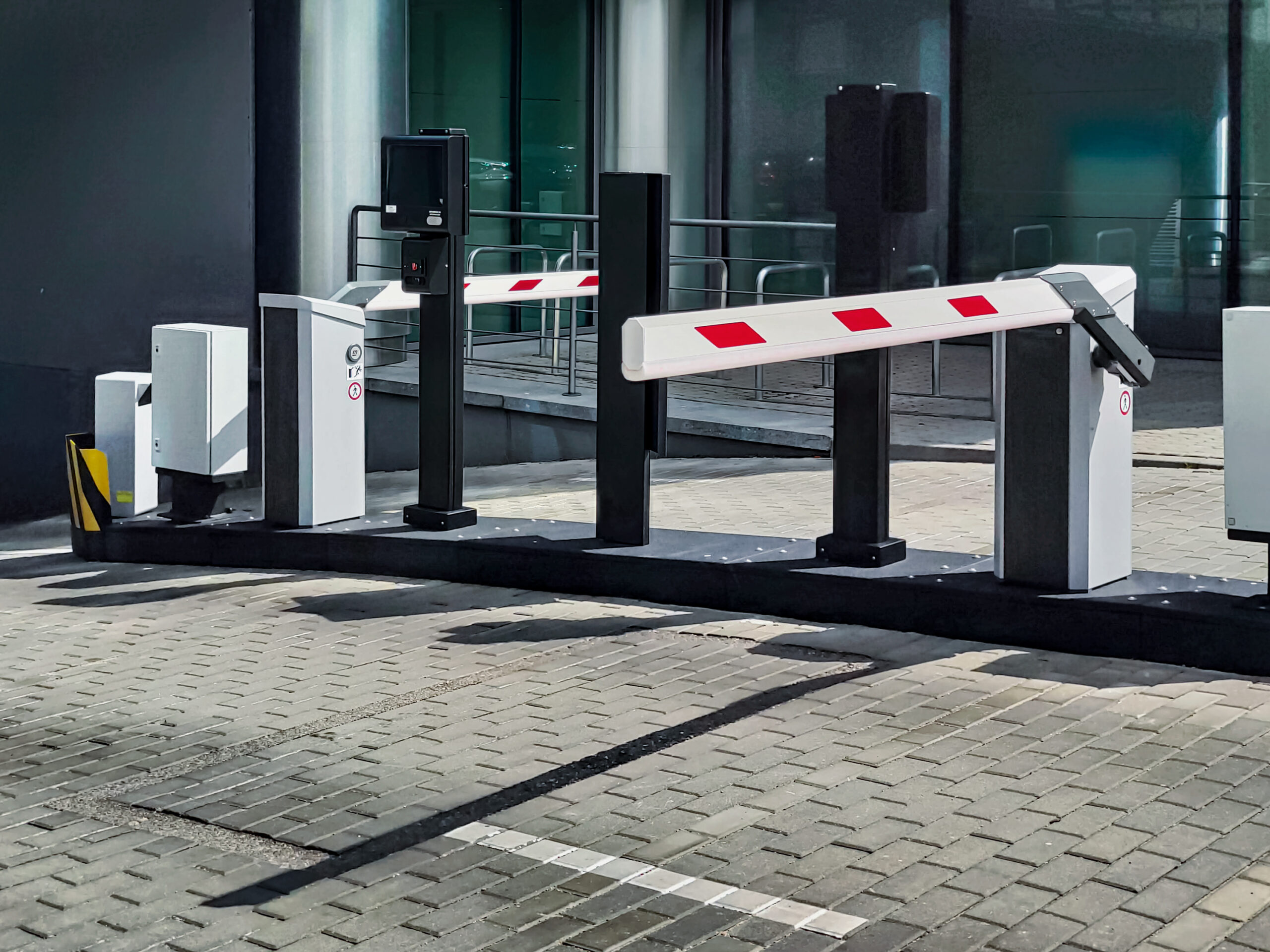 Barrier Gate Systems | Chubb Malaysia